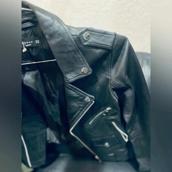ZARA Womens sz Xs  Vegan leather Cropped Moto Jacket black New - Picture 10 of 15